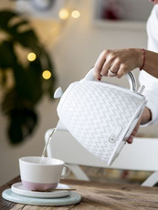 Czajnik Eldom C265B Nela biały 2000W 1,7L