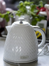 Czajnik Eldom C265B Nela biały 2000W 1,7L