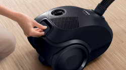 Odkurzacz Bosch BGBS 2LB1 600W czarny