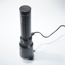 Latarka Tiross TS2259 7W Led Zoom akumulatorowa 3000mAh